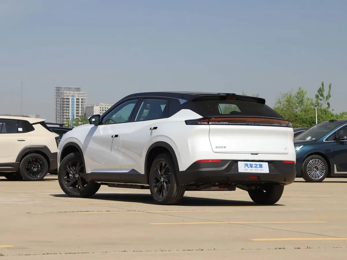 DONGFENG L7 2025