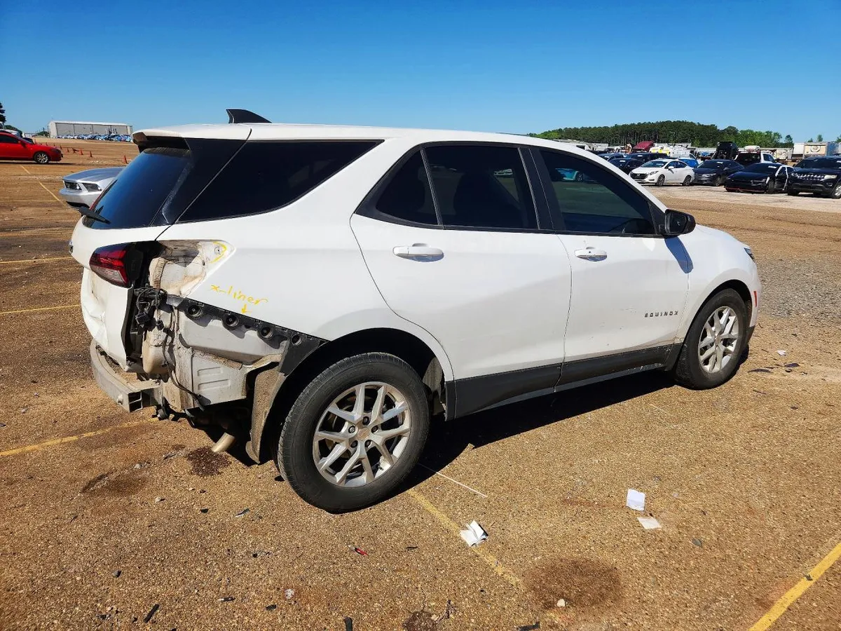 CHEVROLET EQUINOX LS 2022
