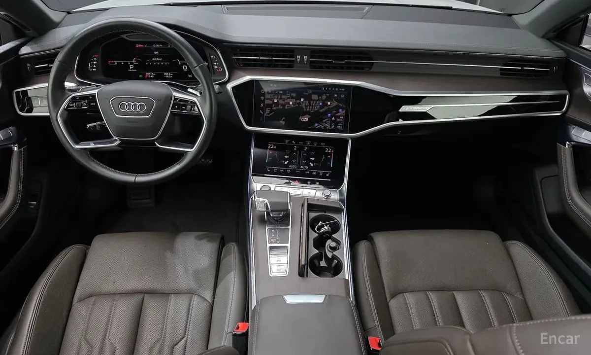AUDI A7 2023