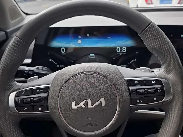 KIA SPORTAGE PREMIUM 2023