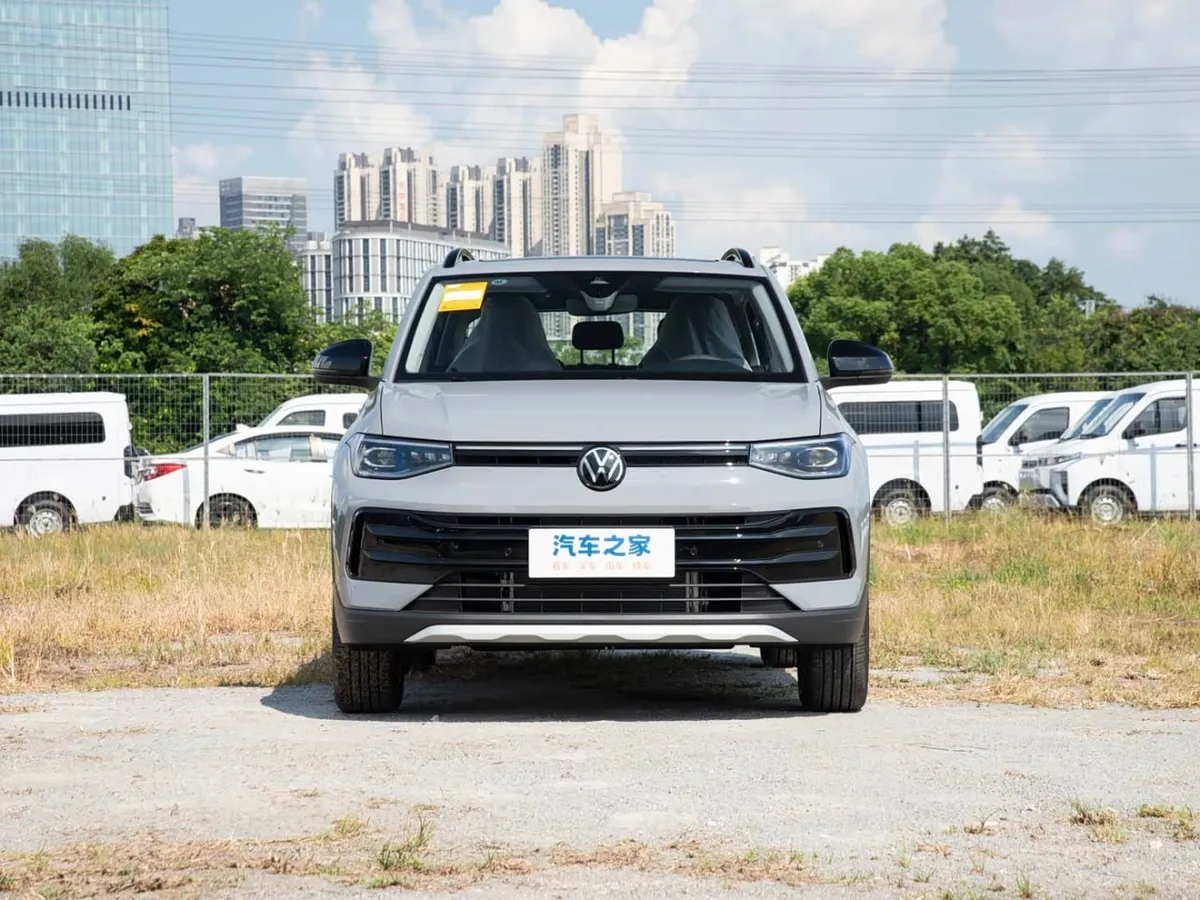 VOLKSWAGEN THARU 2026