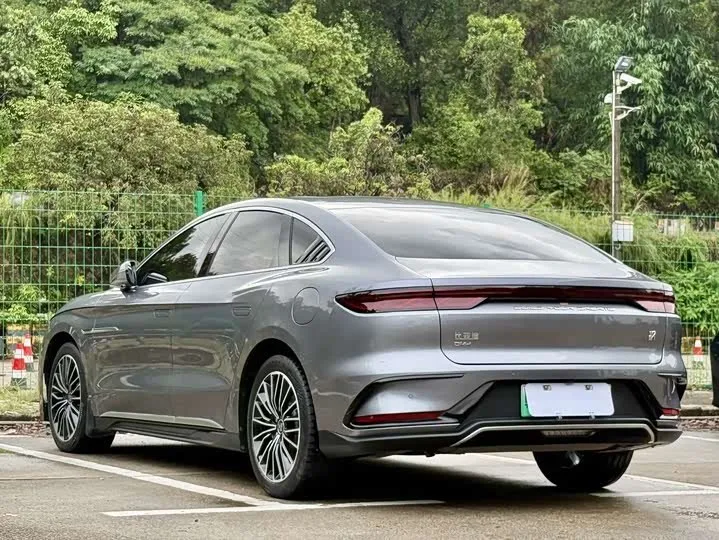 BYD HAN 2022