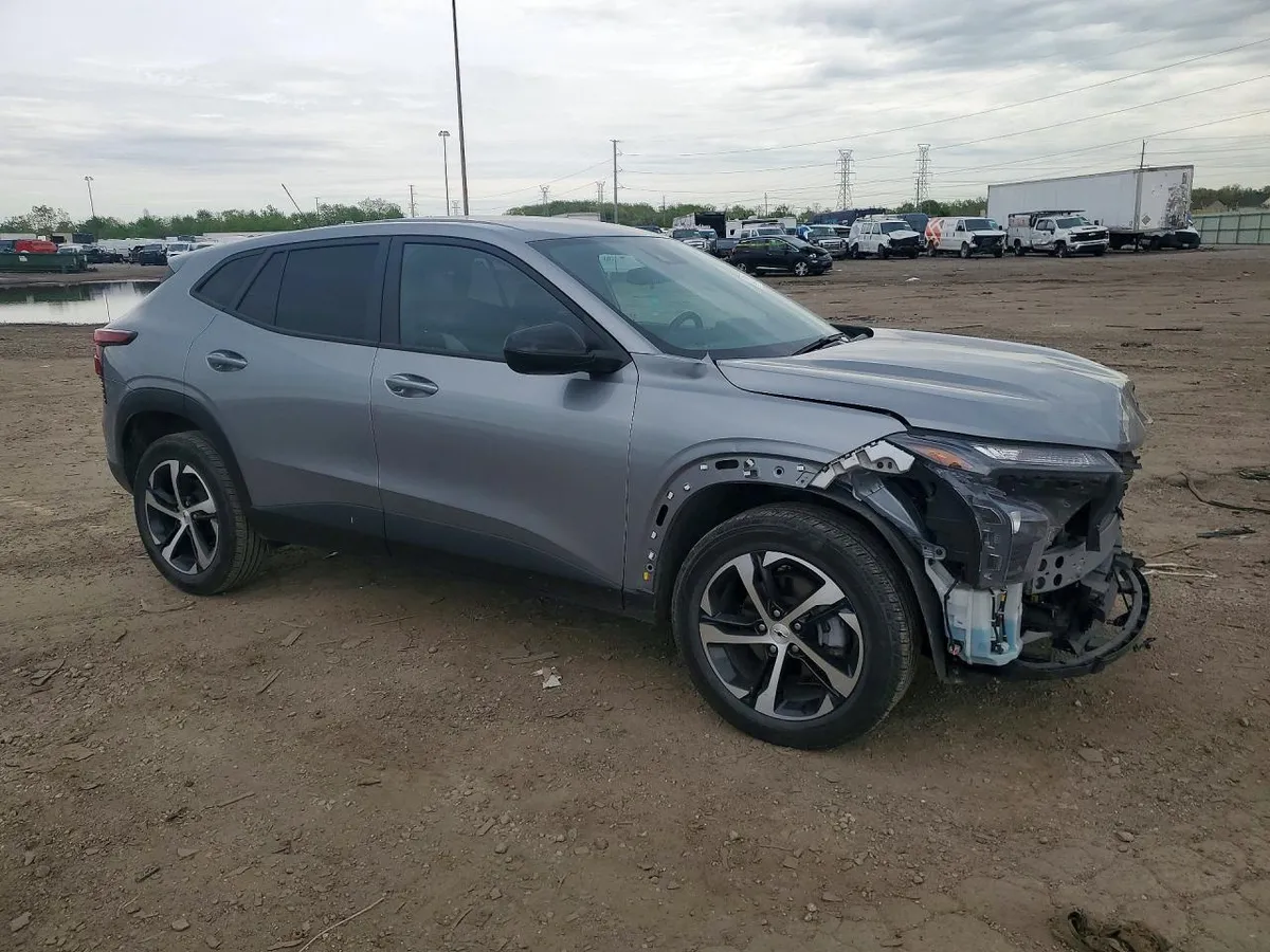 CHEVROLET TRAX 1RS 2024