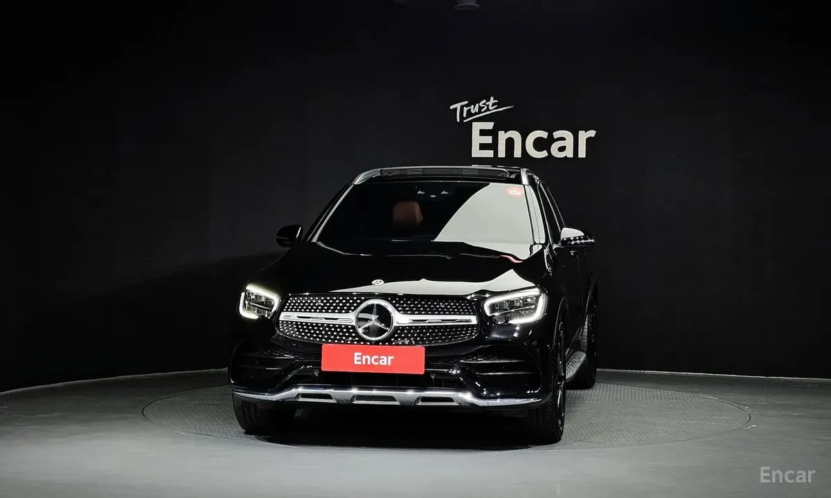 MERCEDES-BENZ GLC 2022