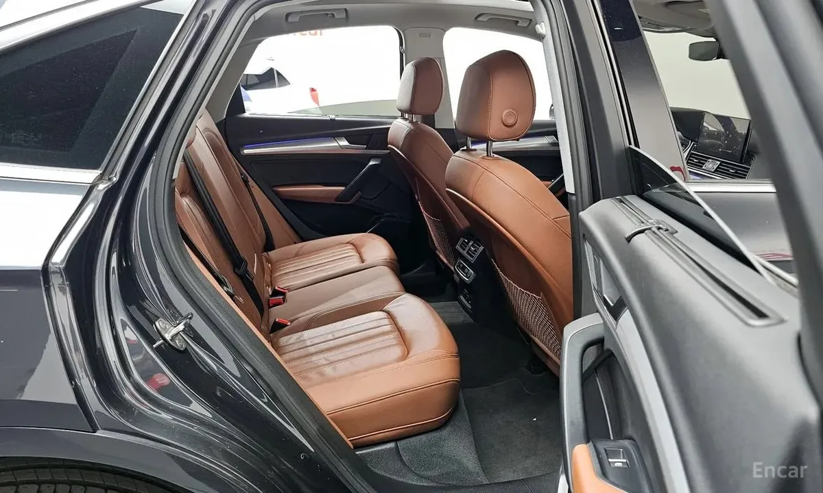 AUDI Q5 2023