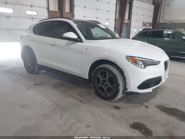 ALFA ROMEO STELVIO TI 2023