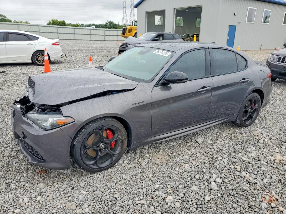 ALFA ROMEO GIULIA 2022