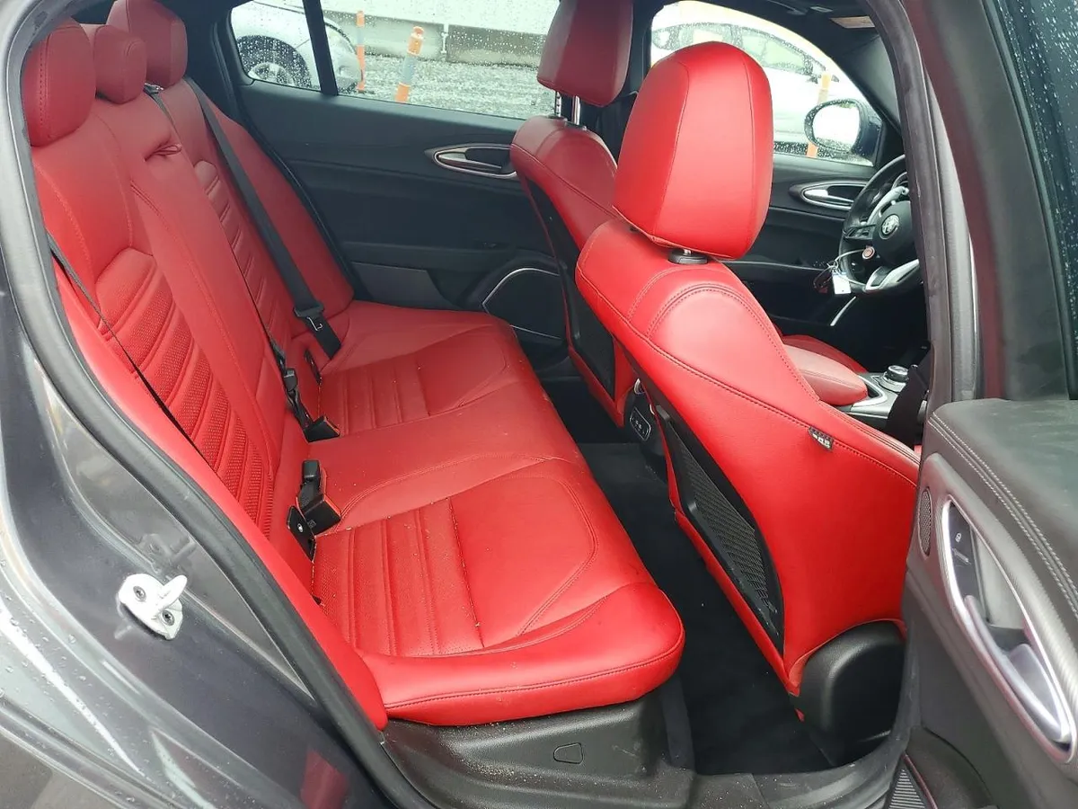 ALFA ROMEO GIULIA 2022