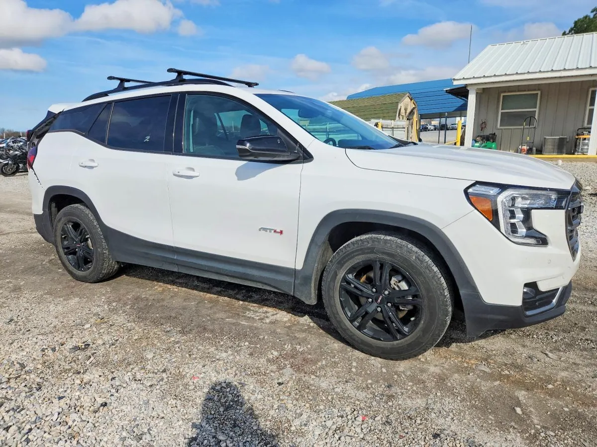 GMC TERRAIN AT4 2022