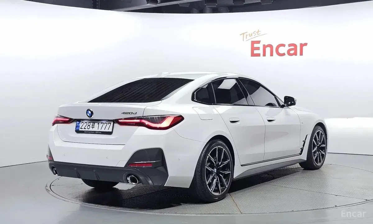 BMW 4 SERIES G22 2023