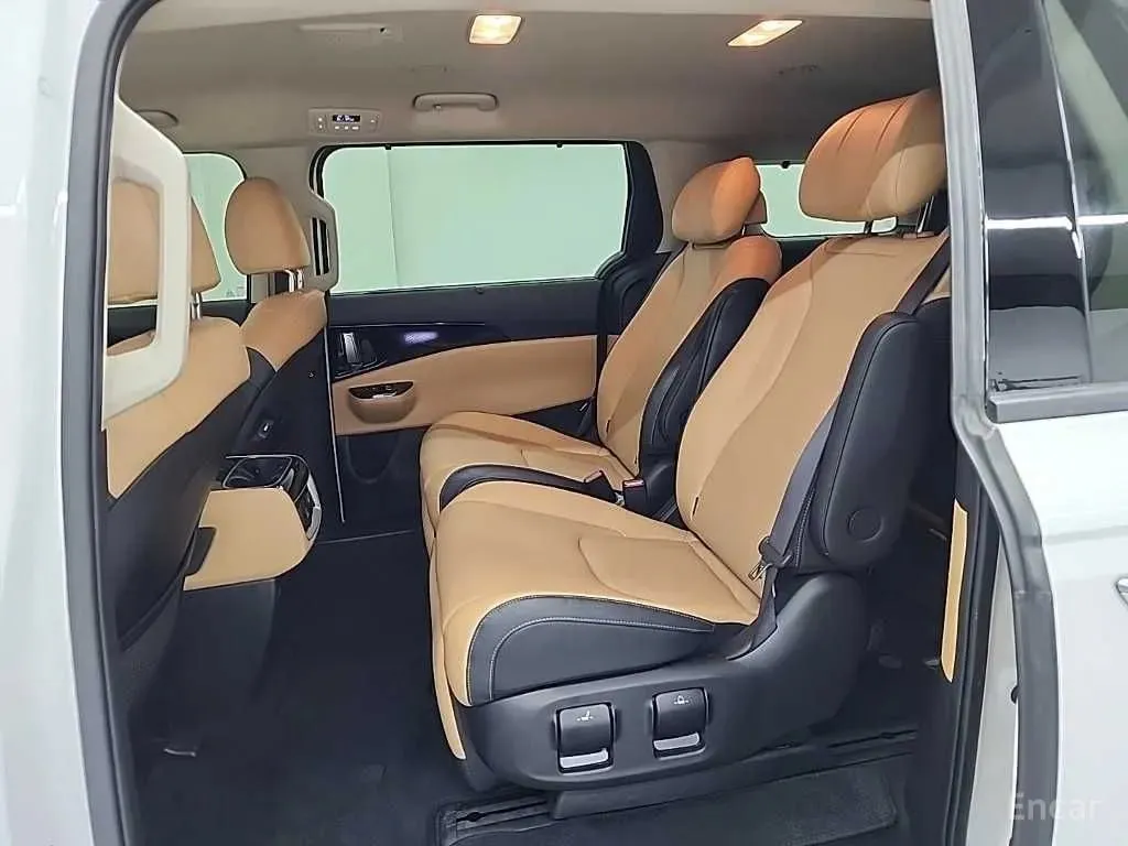 KIA CARNIVAL SIGNATURE 2022