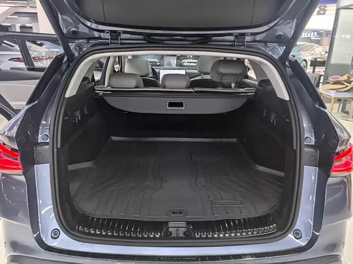 BYD SEAL 06 2025