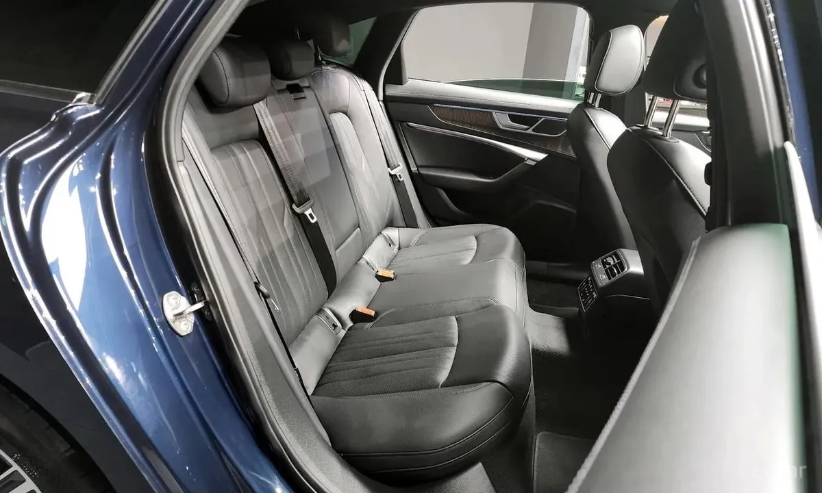 AUDI A6 2023