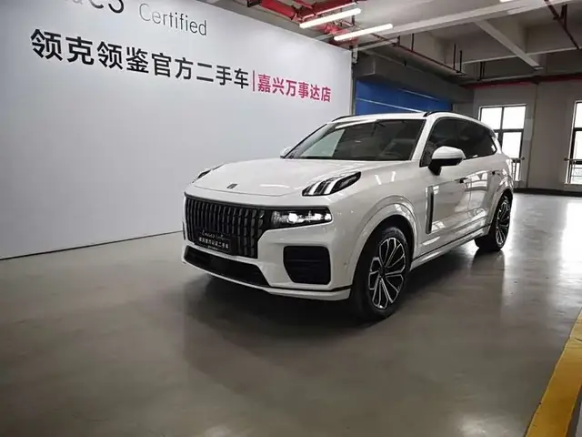 LYNK & CO 09 2023