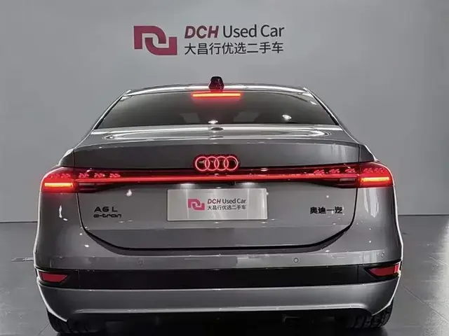 AUDI A6L E-TRON 2025
