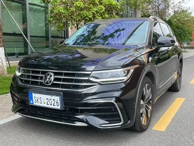 VOLKSWAGEN TIGUAN L 2023