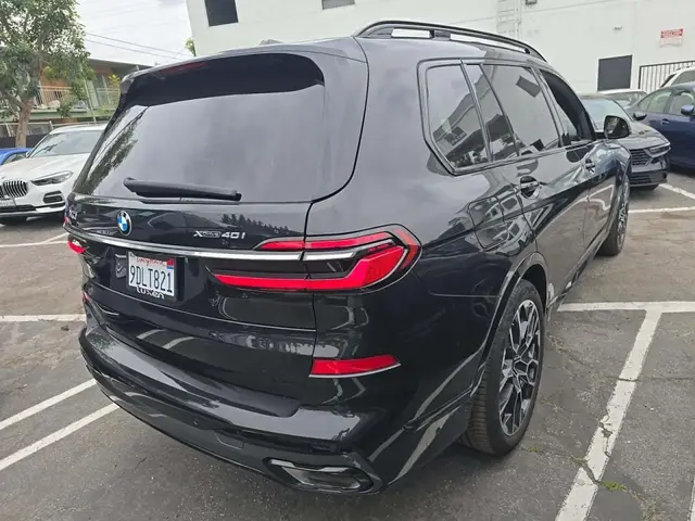 BMW X7 M SPORT LINE 2023
