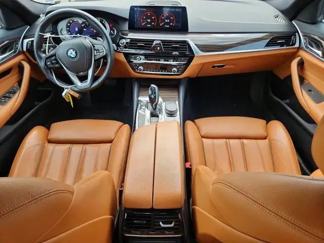 BMW 5 SERIES 2019