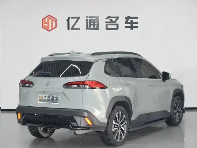 TOYOTA COROLLA CROSS 2022