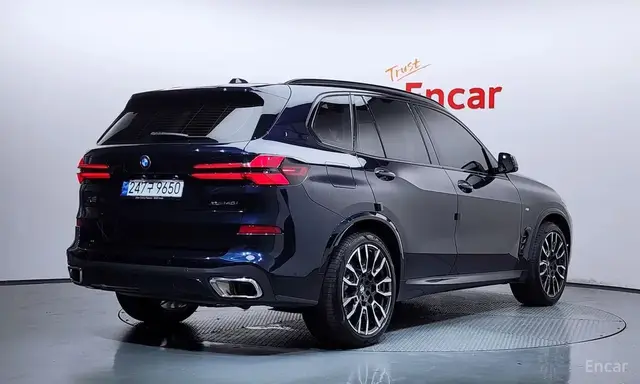 BMW X5 M SPORT 2023
