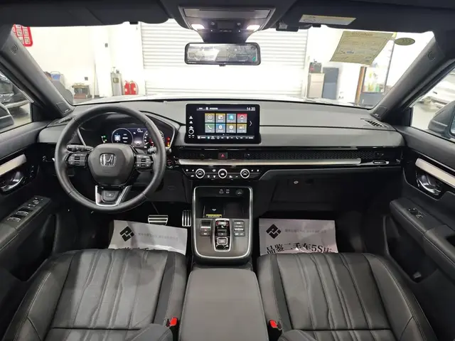 HONDA CR-V BREEZE 2023