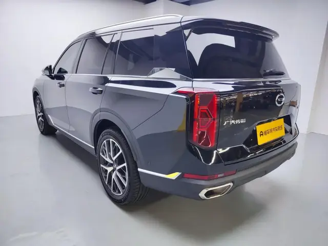 GAC GS8 PREMIUM EDITION 6-SEATER 2022