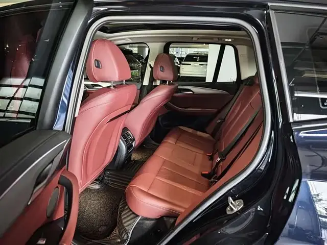 BMW IX3 2022