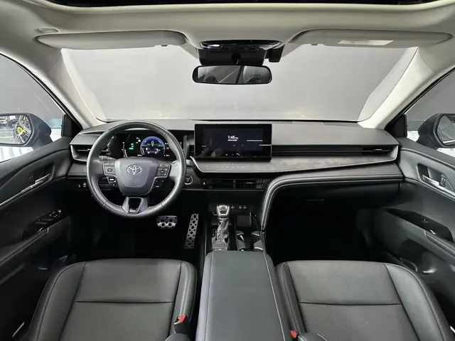 TOYOTA CAMRY 2025