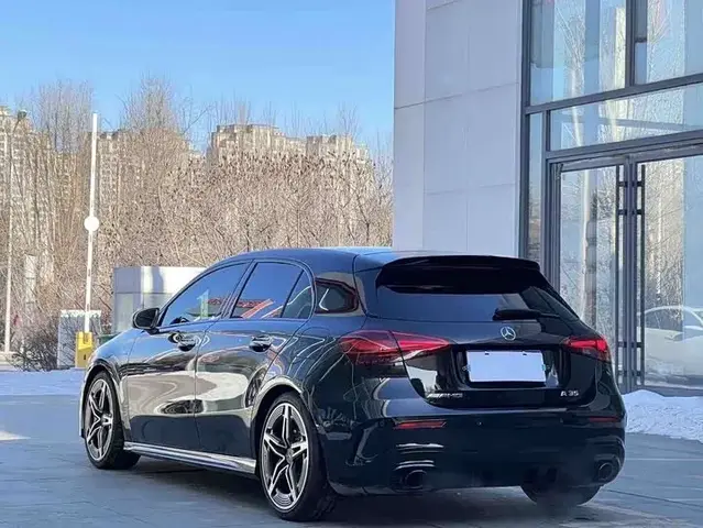 MERCEDES-BENZ A-CLASS AMG 2023