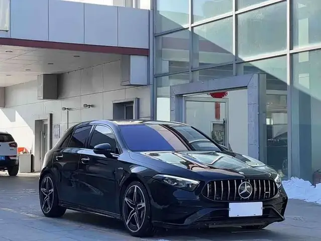 MERCEDES-BENZ A-CLASS AMG 2023