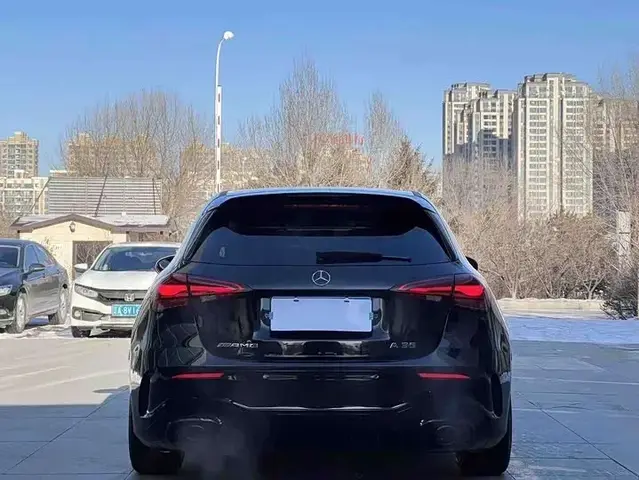 MERCEDES-BENZ A-CLASS AMG 2023