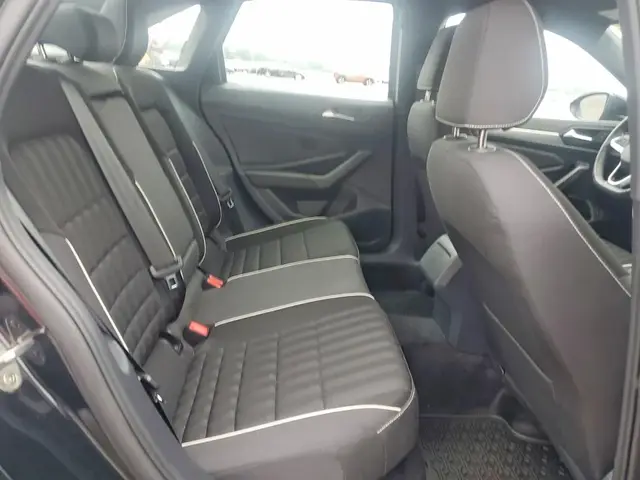 VOLKSWAGEN JETTA SPORT 2023