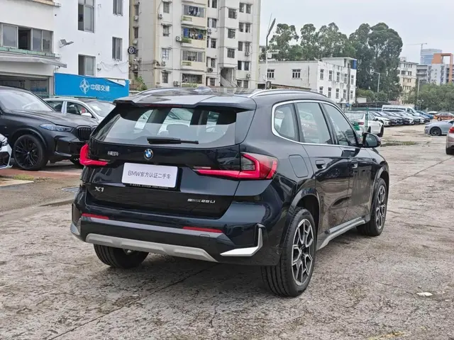 BMW X1 2025