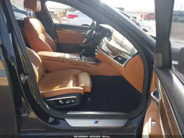 BMW 7 SERIES 2016