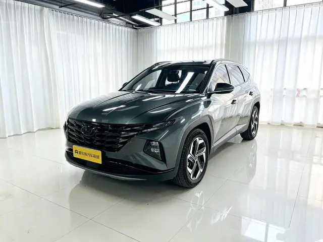 HYUNDAI TUCSON PREMIUM 2022