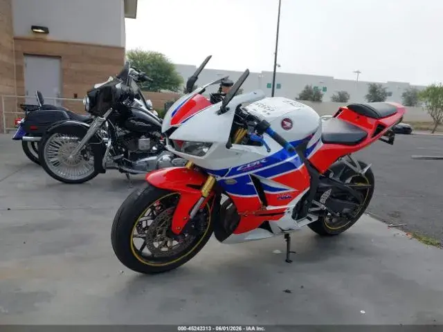 HONDA CBR600 RR 2018