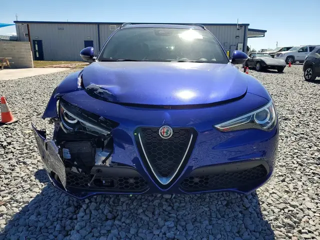 ALFA ROMEO STELVIO TI 2022