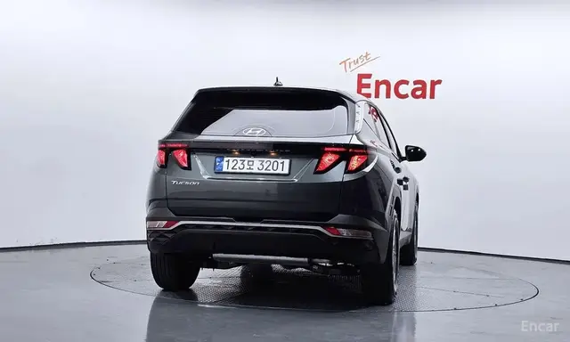 HYUNDAI TUCSON 2023