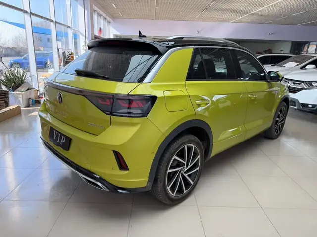 VOLKSWAGEN T-ROC 2023