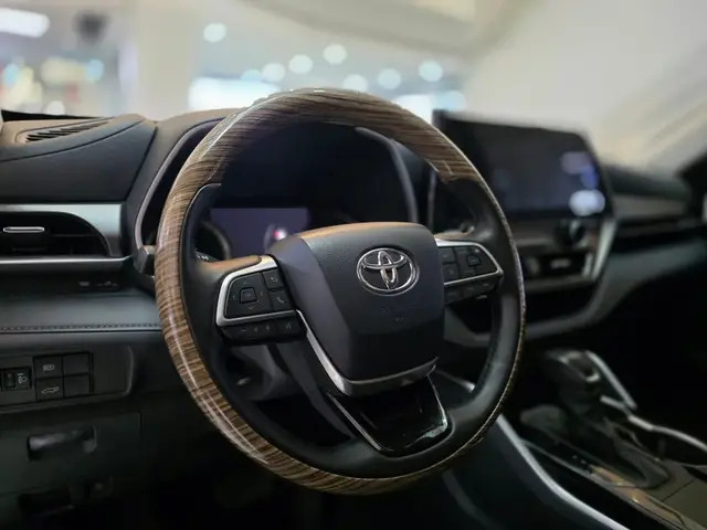 TOYOTA HIGHLANDER 2022