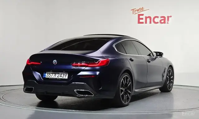 BMW 8 SERIES 2022