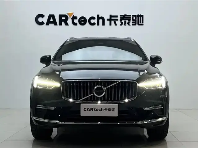 VOLVO XC60 LUXURY 2022