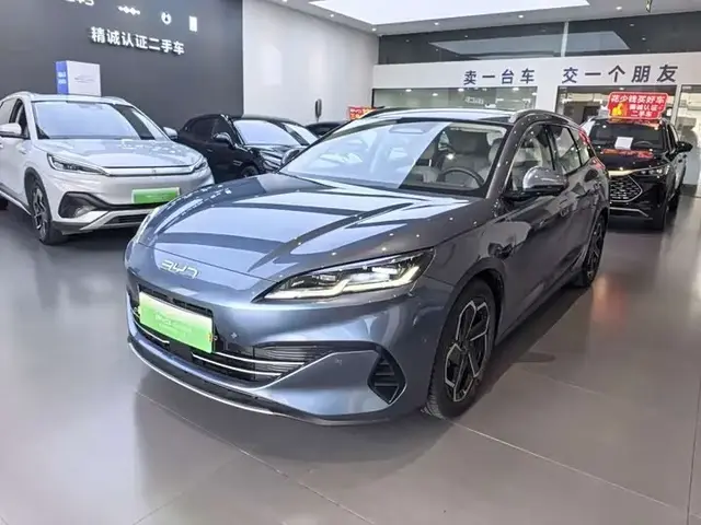 BYD SEAL 06 2025