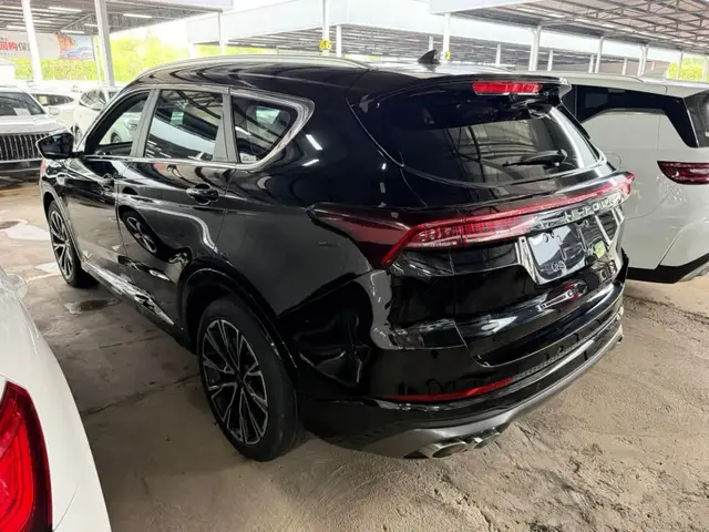 JETOUR X70 STRONGMAN PRO+ 7-SEATER 2022