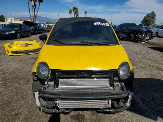 FIAT 500 ABARTH 2015