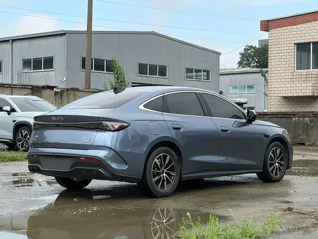 BYD SEAL DM-I 120KM EXCLUSIVE MODEL 2025