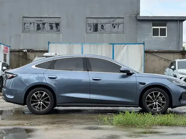 BYD SEAL DM-I 120KM EXCLUSIVE MODEL 2025