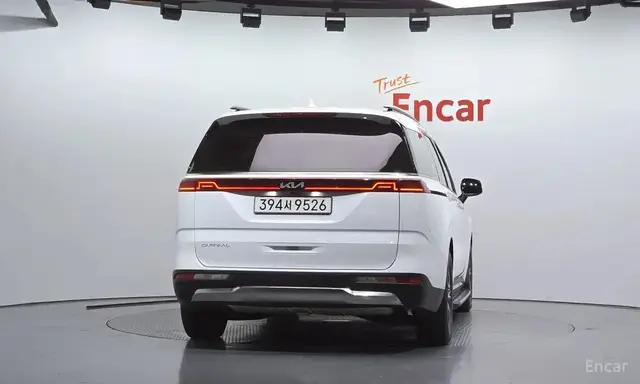 KIA CARNIVAL NOBLESSE 2022