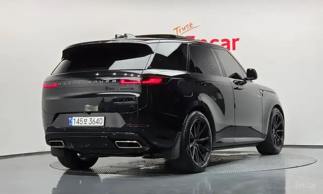 LAND ROVER RANGE ROVER SPORT 2023