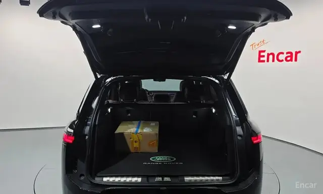 LAND ROVER RANGE ROVER SPORT 2023